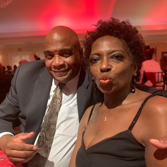 Meet your Posher, Kathy - Picture 1 of 1